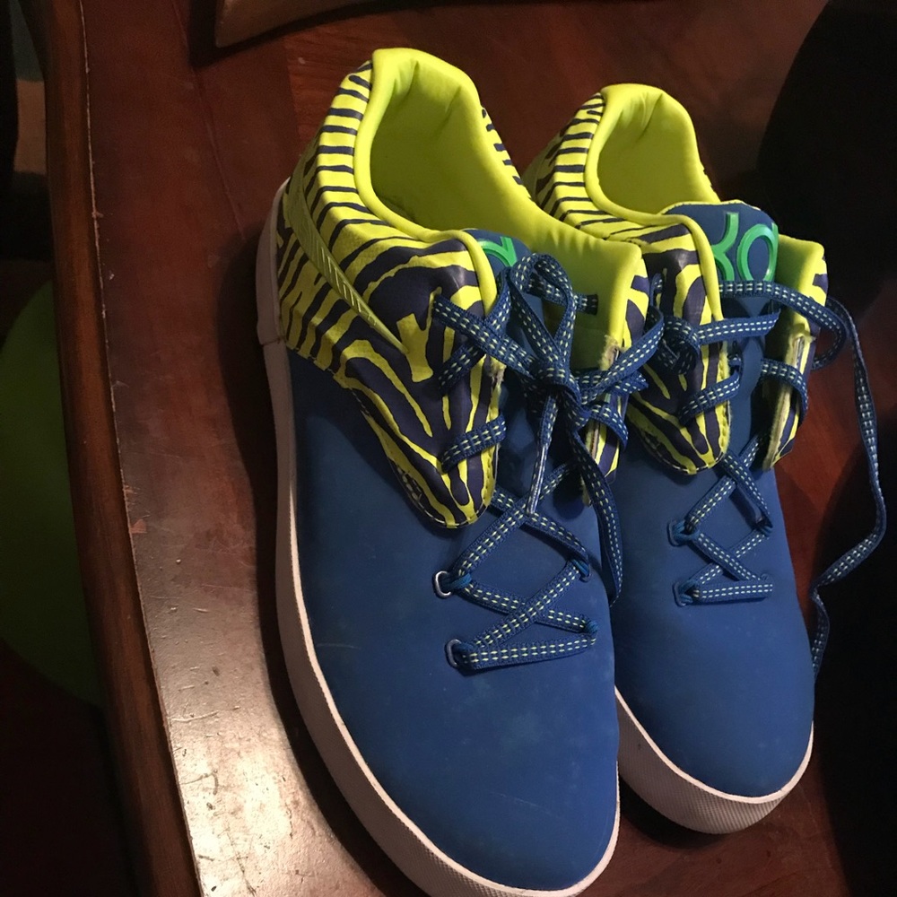Nike Sneaker